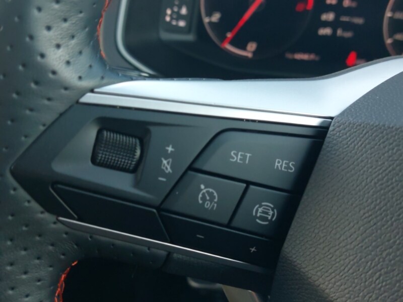 Used SEAT Arona 2024 for sale - 77832629: Photo 18