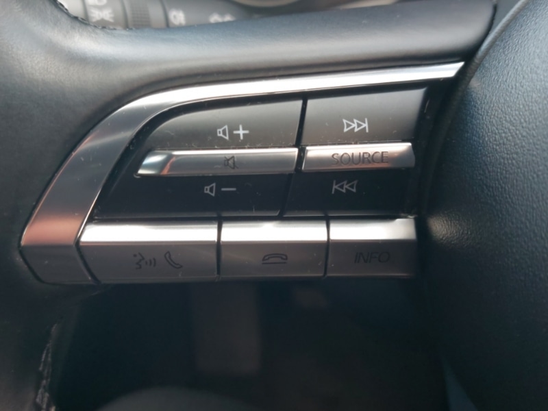 Used Mazda Mazda3 2022 for sale - 76221305: Photo 18