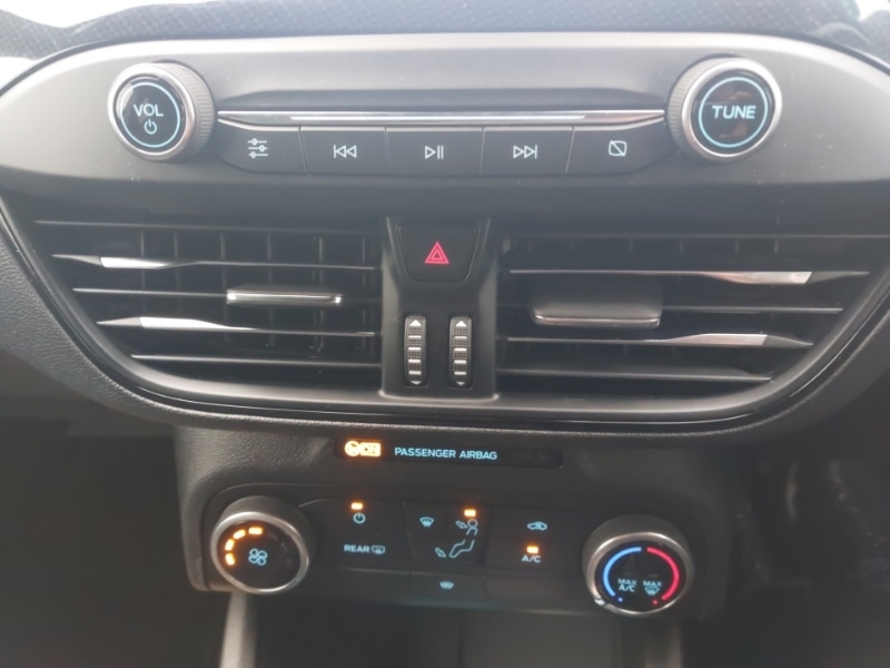 Used Ford Focus 2021 for sale - 77385763: Photo 16