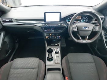 Used Ford Focus 2021 for sale - 77385763: Photo