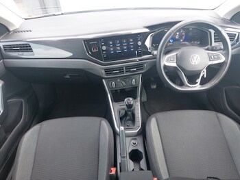 Used Volkswagen Polo 2024 for sale - 78527432: Photo
