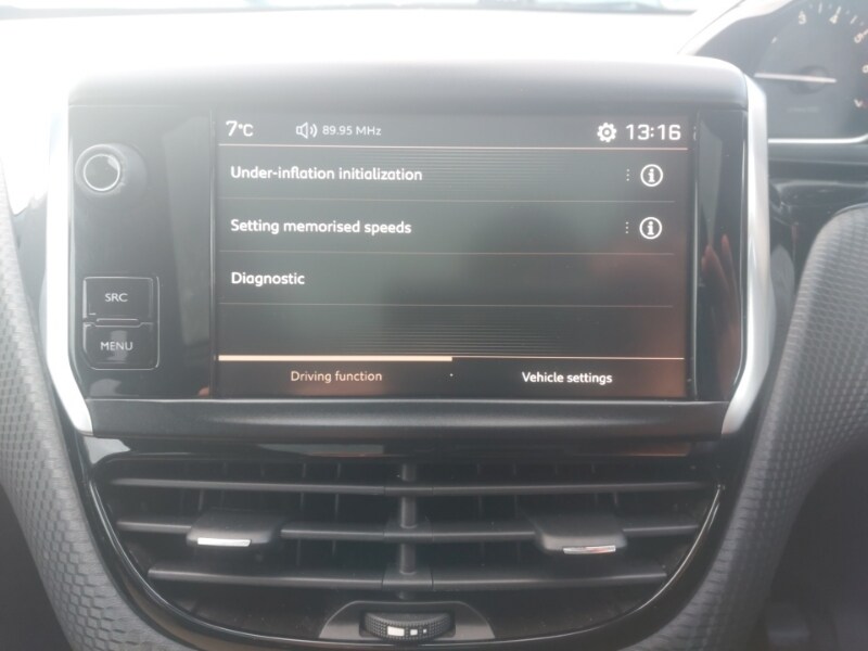 Used Peugeot 2008 2017 for sale - 77049423: Photo 14