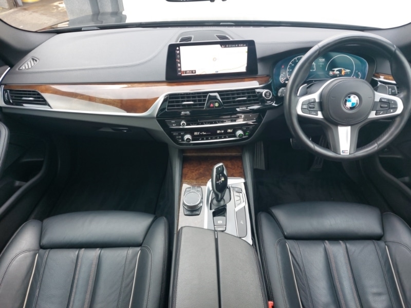 Used BMW 5 Series 2019 for sale - 77907989: Photo 2