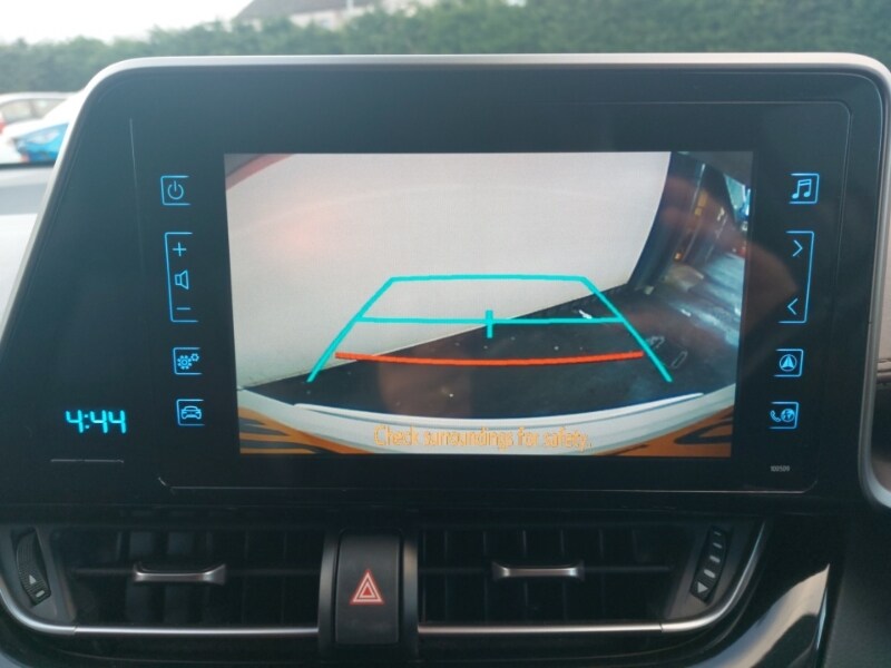 Used Toyota C-HR 2017 for sale - 77663963: Photo 15