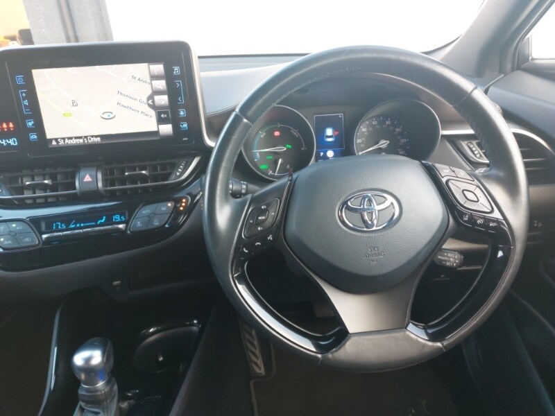 Used Toyota C-HR 2017 for sale - 77663963: Photo 7