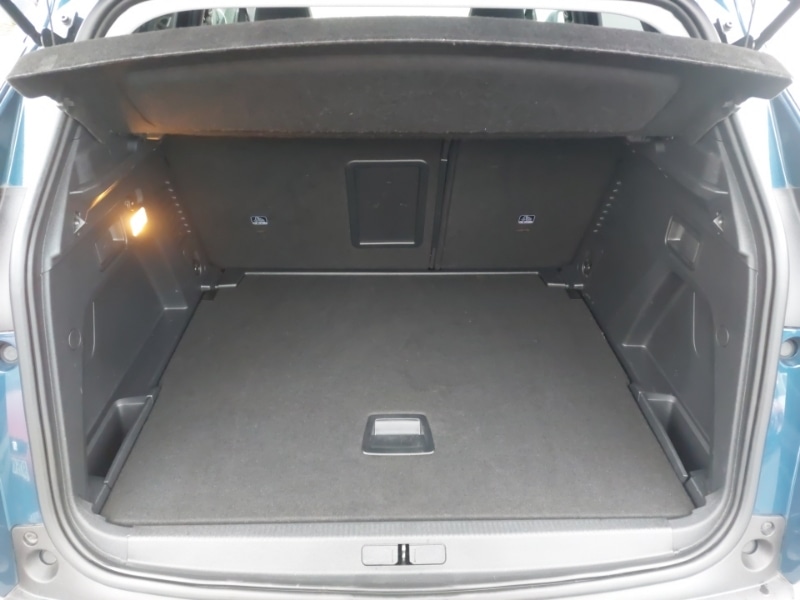 Used Peugeot 3008 2021 for sale - 77522817: Photo 8