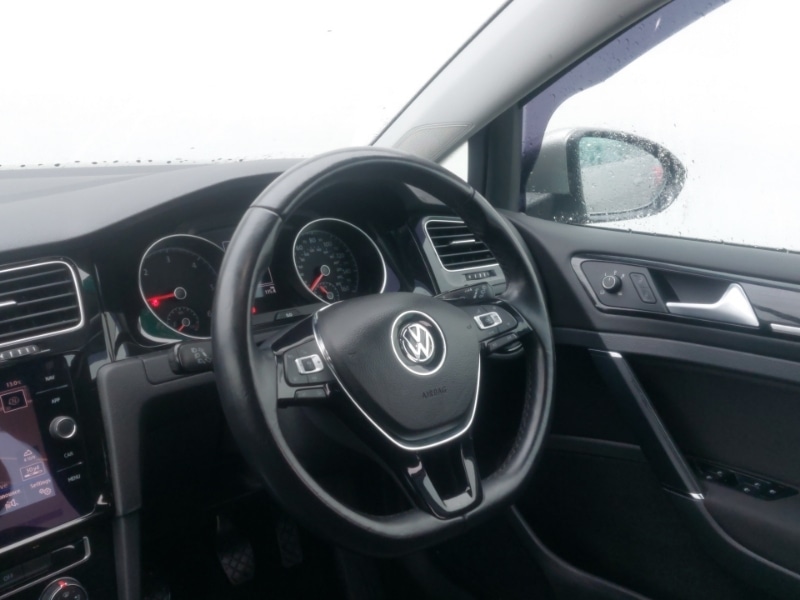 Used Volkswagen Golf 2019 for sale - 76450678: Photo 10