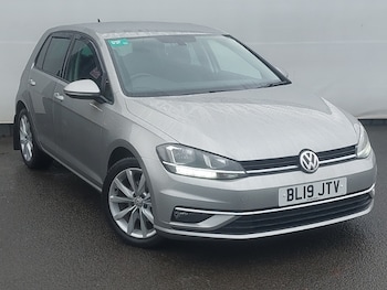 Used Volkswagen Golf 2019 for sale - 76450678: Photo