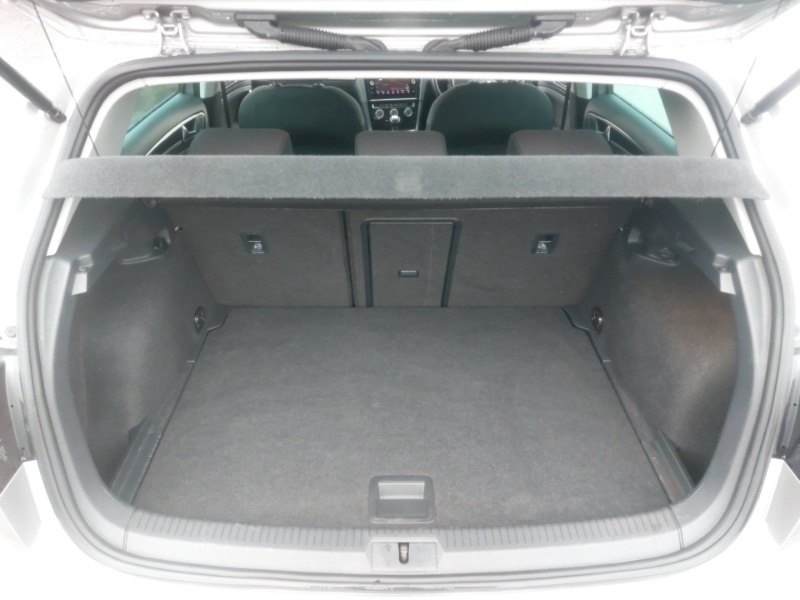 Used Volkswagen Golf 2019 for sale - 76450678: Photo 8