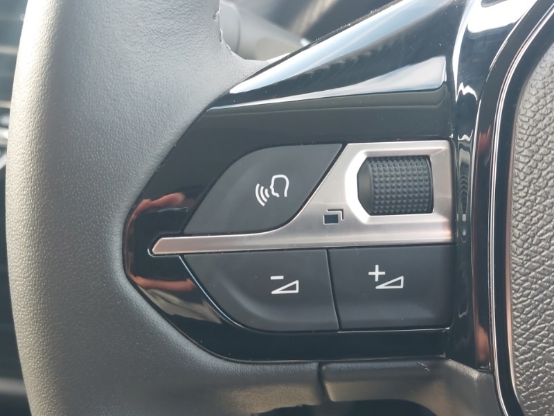 Used Peugeot 208 2025 for sale - 77992548: Photo 18