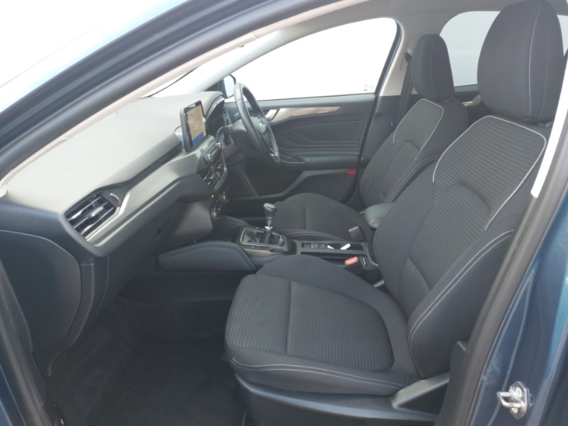 Used Ford Focus 2021 for sale - 77816066: Photo 5