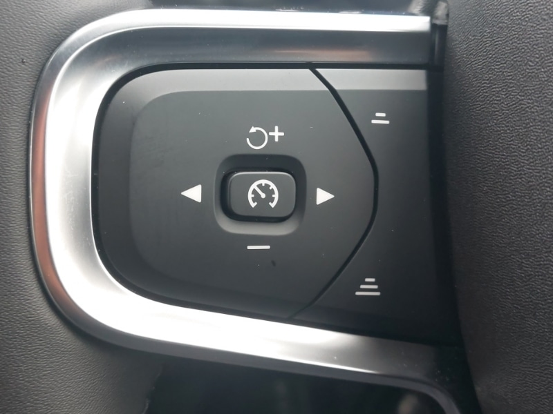 Used Volvo XC40 2025 for sale - 77544175: Photo 18