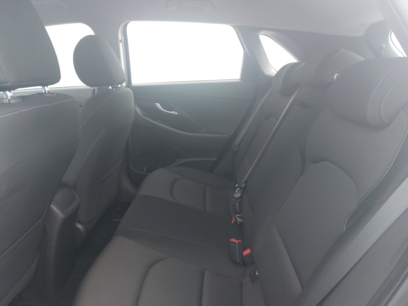 Used Hyundai i30 2017 for sale - 76575709: Photo 6