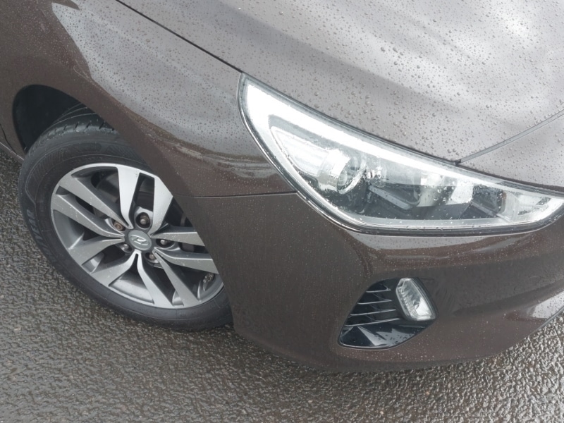 Used Hyundai i30 2017 for sale - 76575709: Photo 9