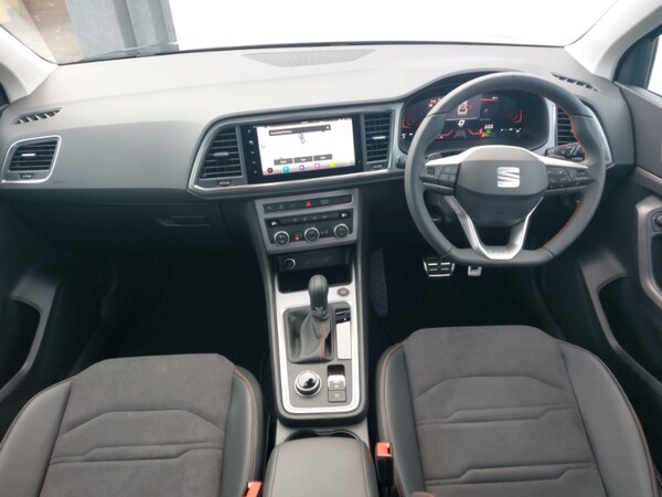 Used SEAT Ateca 2025 for sale - 76221393: Photo 2