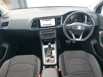 Used SEAT Ateca 2025 for sale - 76221393: Photo 2