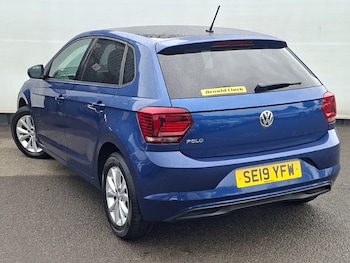Used Volkswagen Polo 2019 for sale - 79070469: Photo