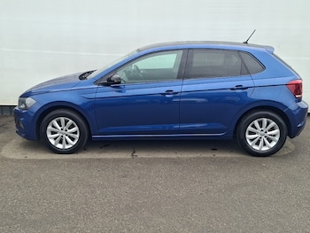 Used Volkswagen Polo 2019 for sale - 79070469: Photo