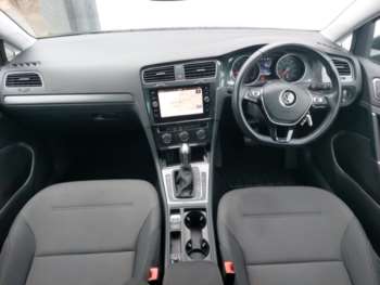 Used Volkswagen Golf 2019 for sale - 74394503: Photo