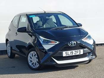 2019 - 1.0 VVT-i X-Play 5dr