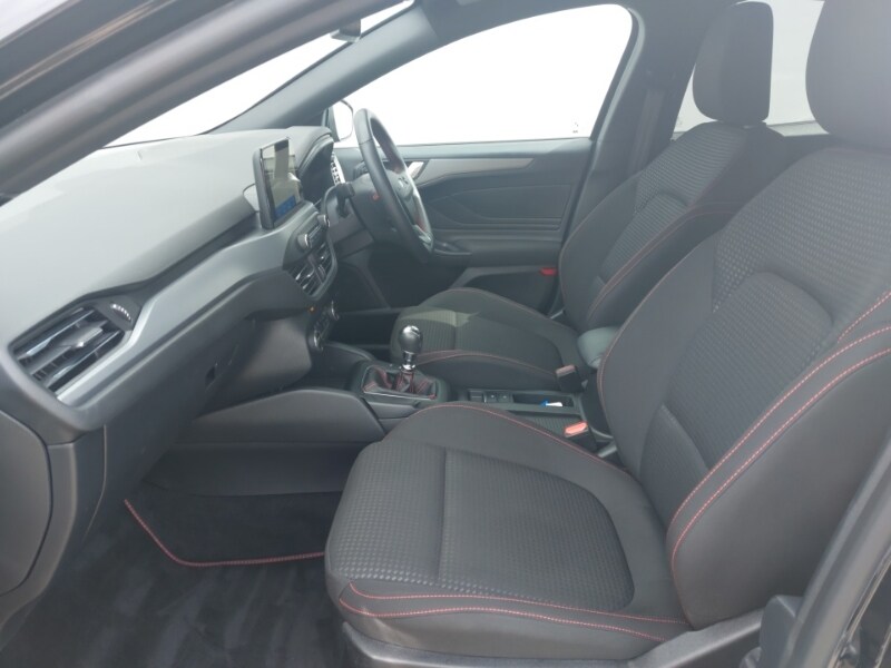 Used Ford Focus 2022 for sale - 76052728: Photo 5