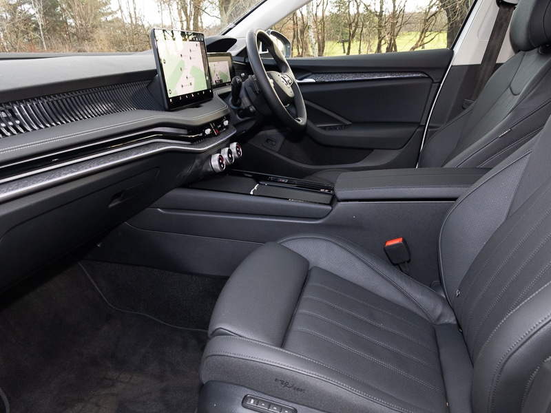 Used Skoda Superb 2024 for sale - 77605882: Photo 5