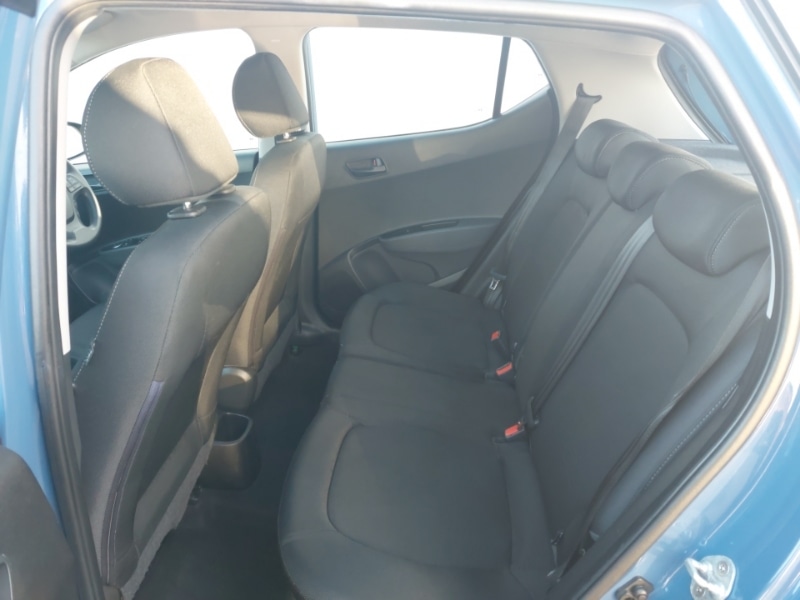 Used Hyundai i10 2017 for sale - 77057050: Photo 6