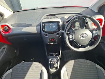 Used Toyota AYGO 2020 for sale - 79461302: Photo
