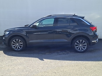 Used Volkswagen T-Roc 2019 for sale - 79356697: Photo