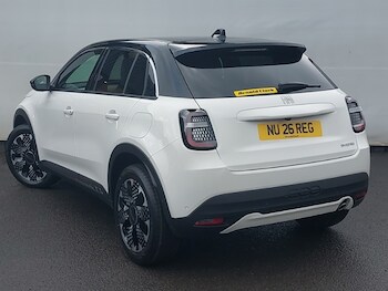 Used Fiat 600 2026 for sale - 77896900: Photo