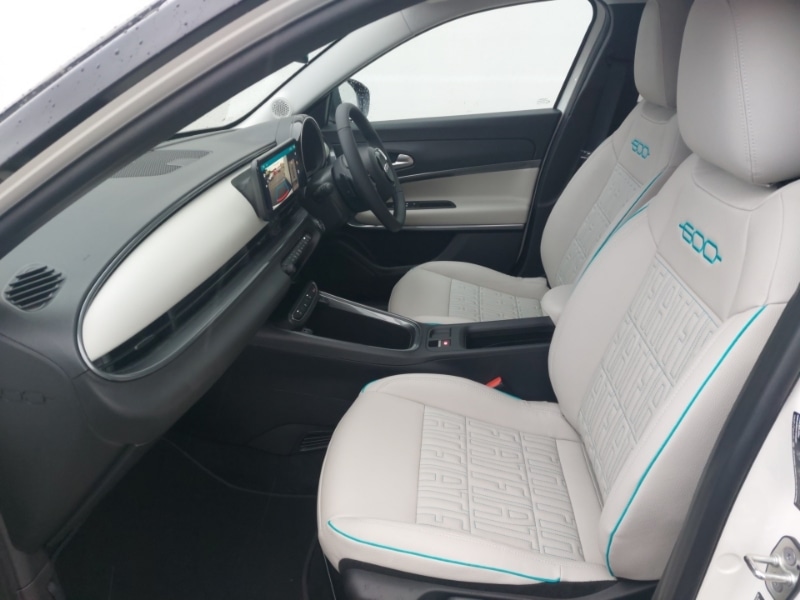 Used Fiat 600 2026 for sale - 77896900: Photo 5