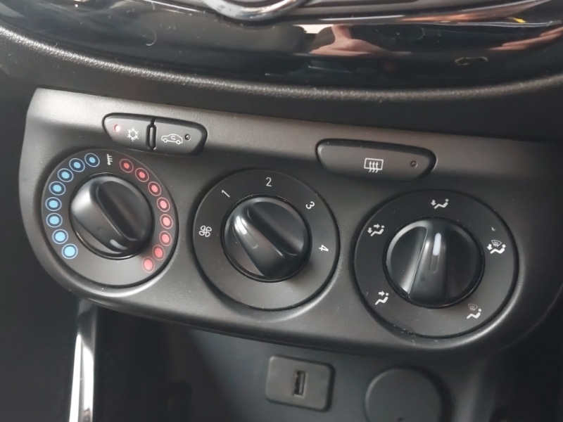 Used Vauxhall ADAM 2018 for sale - 77956788: Photo 14