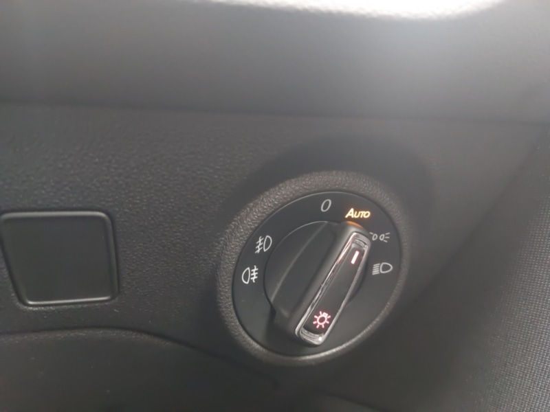 Used SEAT Leon 2018 for sale - 78126042: Photo 12