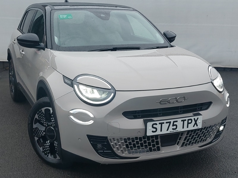 Used Fiat 600 2025 for sale - 76795174: Photo 1