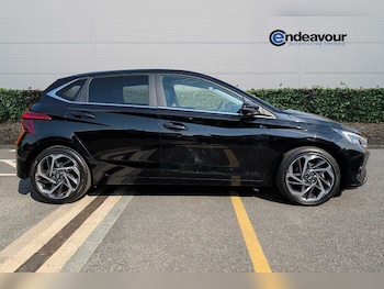 Used Hyundai i20 2022 for sale - 78523624: Photo