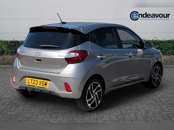 Used Hyundai i10 2023 for sale - 78995227: Photo