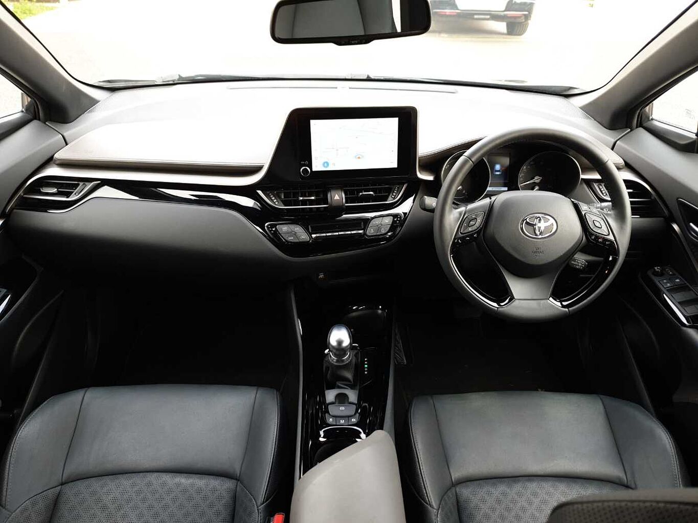 Used Toyota C-HR 2023 for sale - 78021473: Photo 12