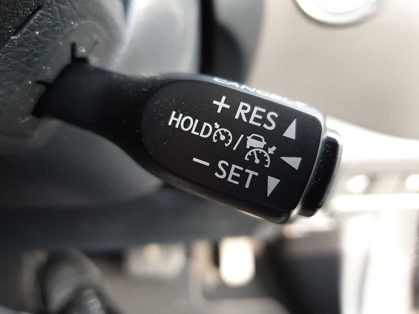 Used Toyota C-HR 2023 for sale - 78021473: Photo 37