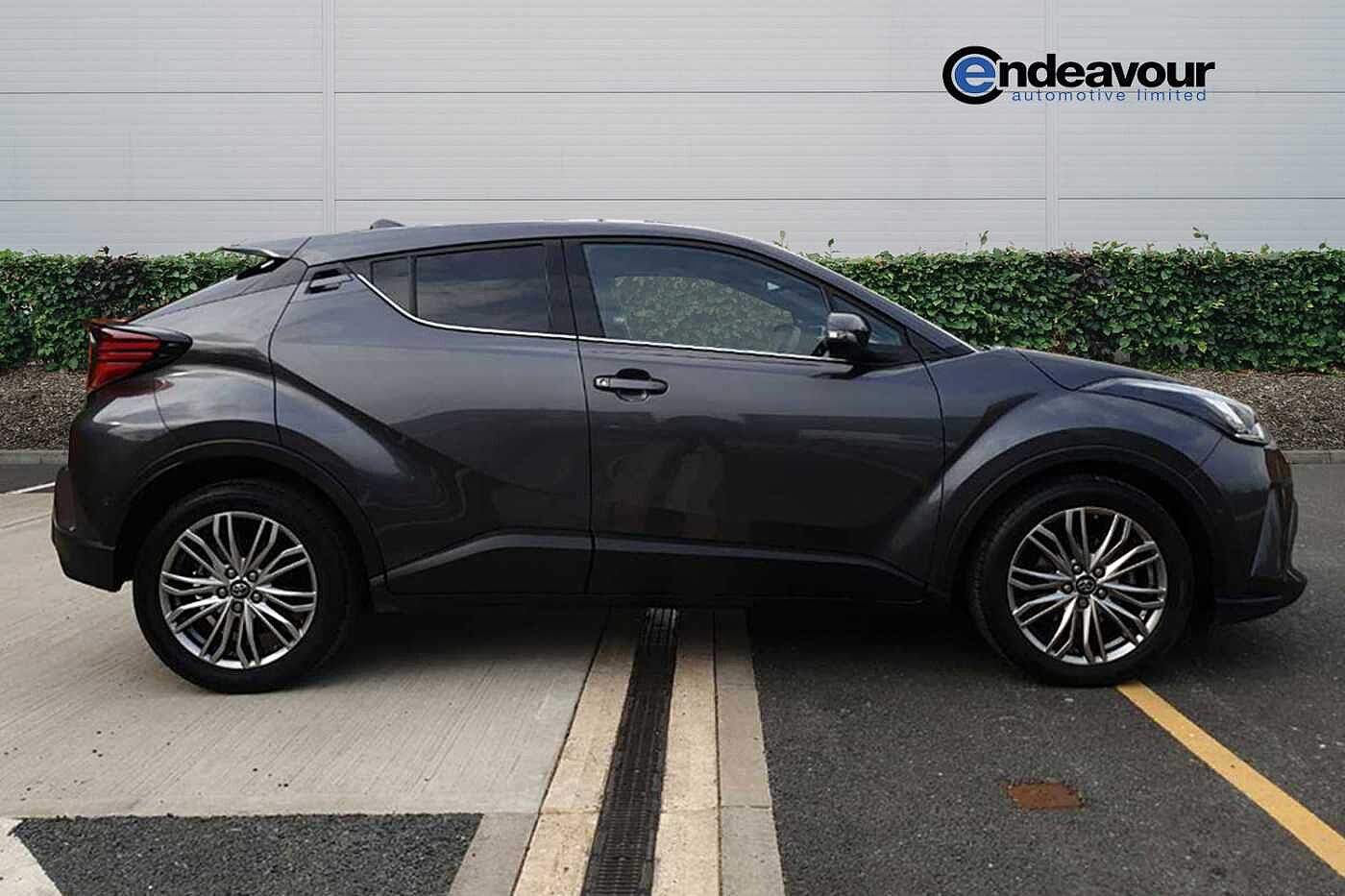 Used Toyota C-HR 2023 for sale - 78021473: Photo 4