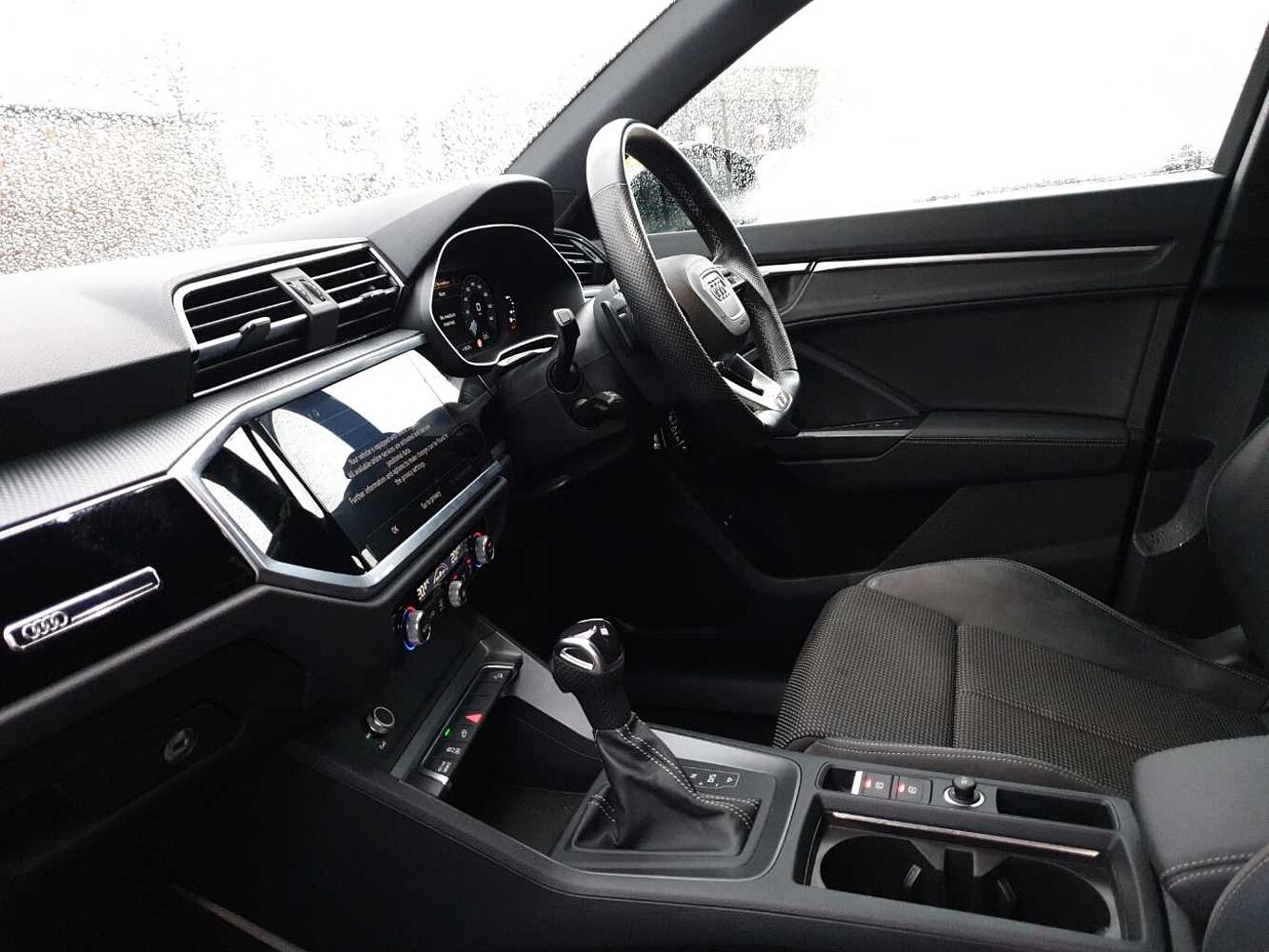 Used Audi Q3 2021 for sale - 78021419: Photo 2