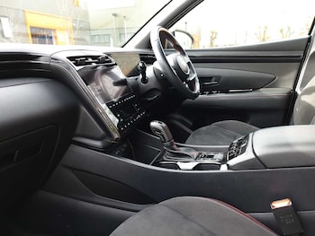 Used Hyundai TUCSON 2023 for sale - 78021423: Photo