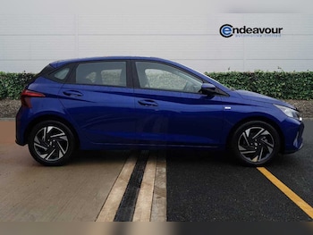 Used Hyundai i20 2023 for sale - 78239500: Photo