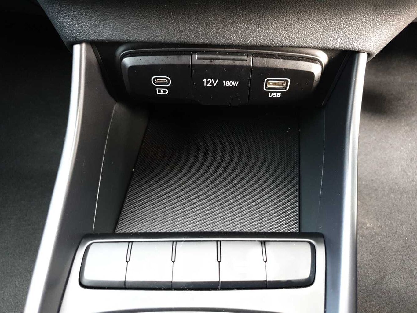 Used Hyundai i20 2024 for sale - 78021421: Photo 30