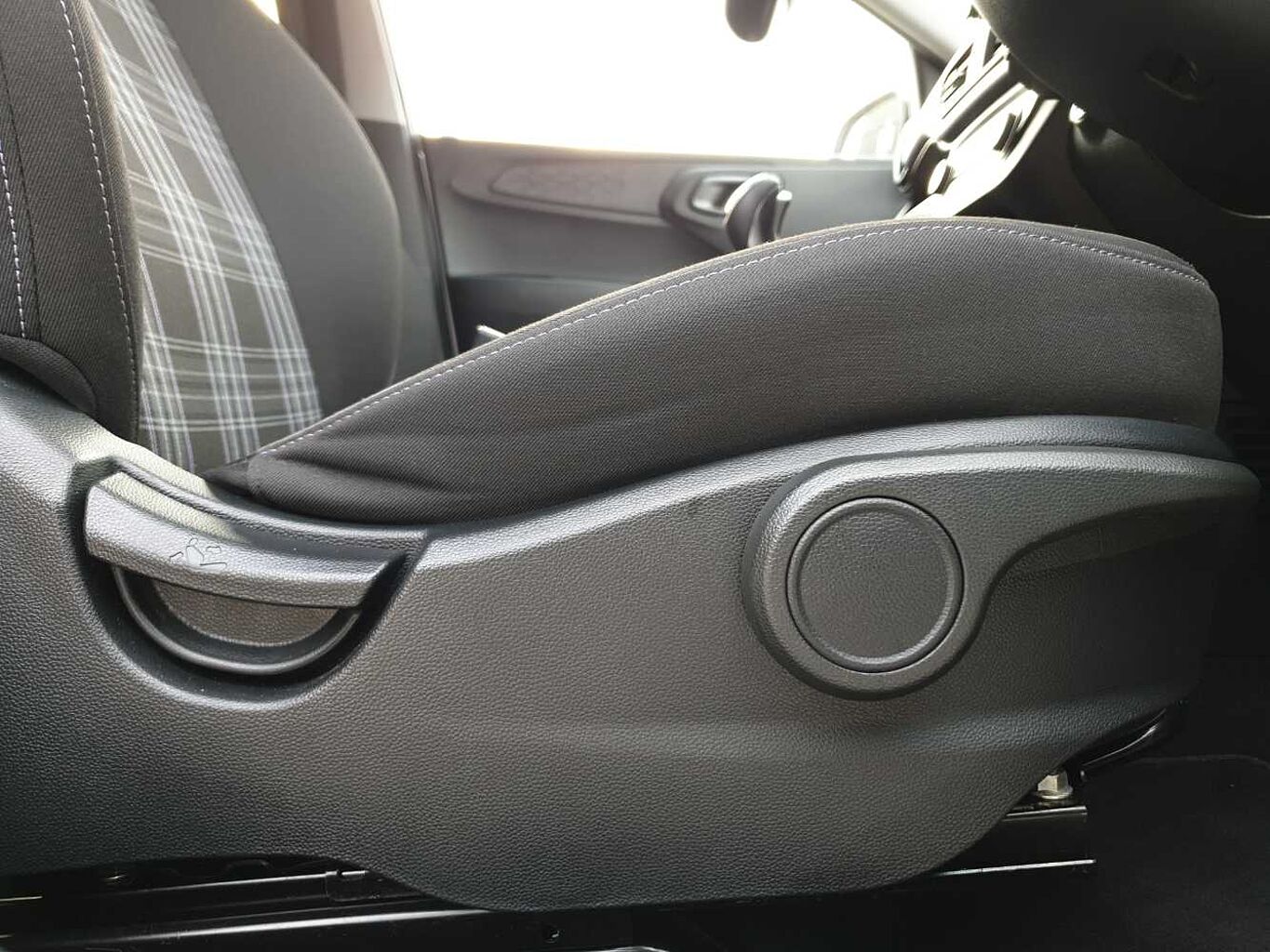 Used Hyundai i10 2024 for sale - 78021445: Photo 45