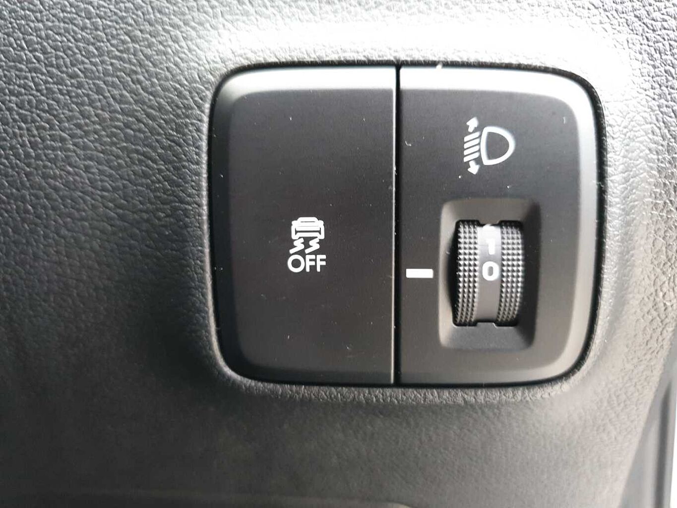 Used Hyundai i10 2024 for sale - 78021445: Photo 47