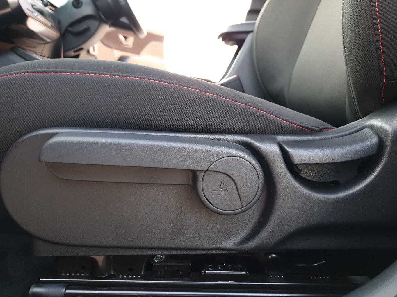 Used Hyundai KONA 2025 for sale - 78021436: Photo 25