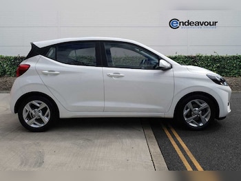 Used Hyundai i10 2022 for sale - 78298831: Photo