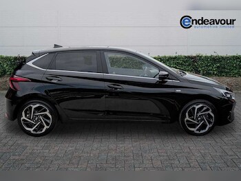Used Hyundai i20 2023 for sale - 79174614: Photo