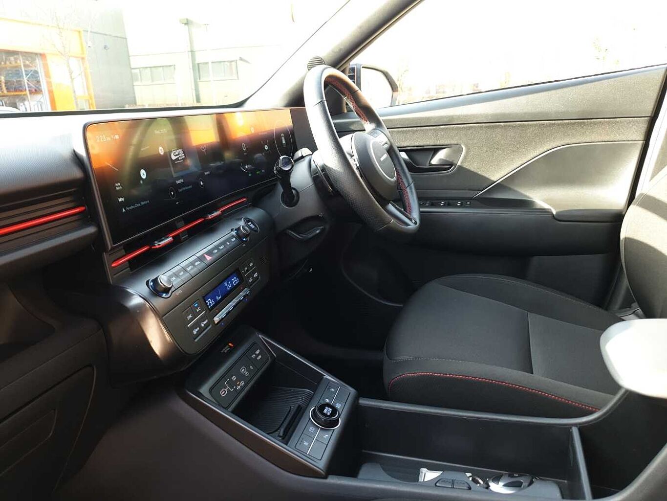 Used Hyundai KONA 2025 for sale - 78165674: Photo 2