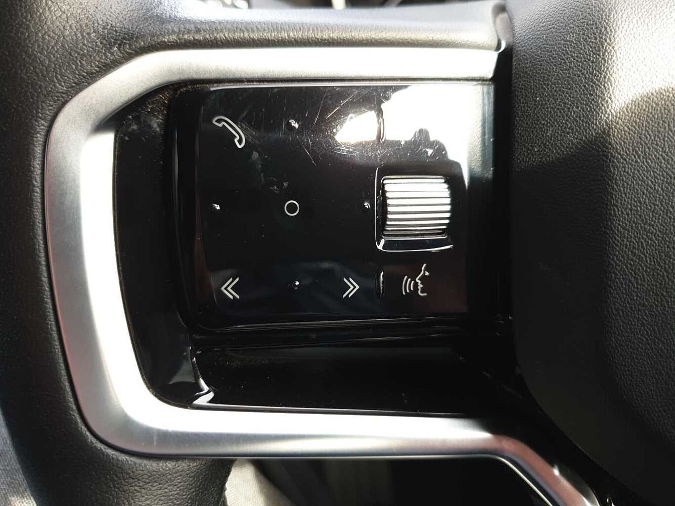 Used Land Rover Range Rover Evoque 2023 for sale - 78021484: Photo 28